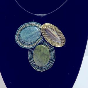 Beaded Shell Necklace NWOT